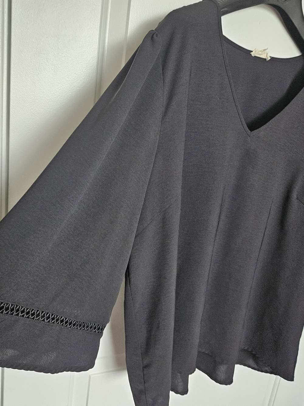 Gilli Women's Plus Size 3X Black Bell Sleeve Blouse with Ladder Trim